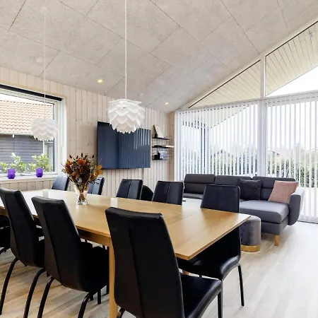 Modern Oasis In Marielyst - By Traum * Bøtø By