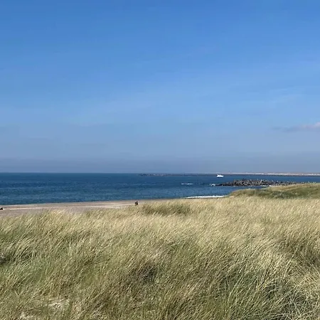 Modern Oasis In Marielyst - By Traum Ferienhaus Bøtø By