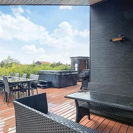 Modern Oasis In Marielyst * Bøtø By